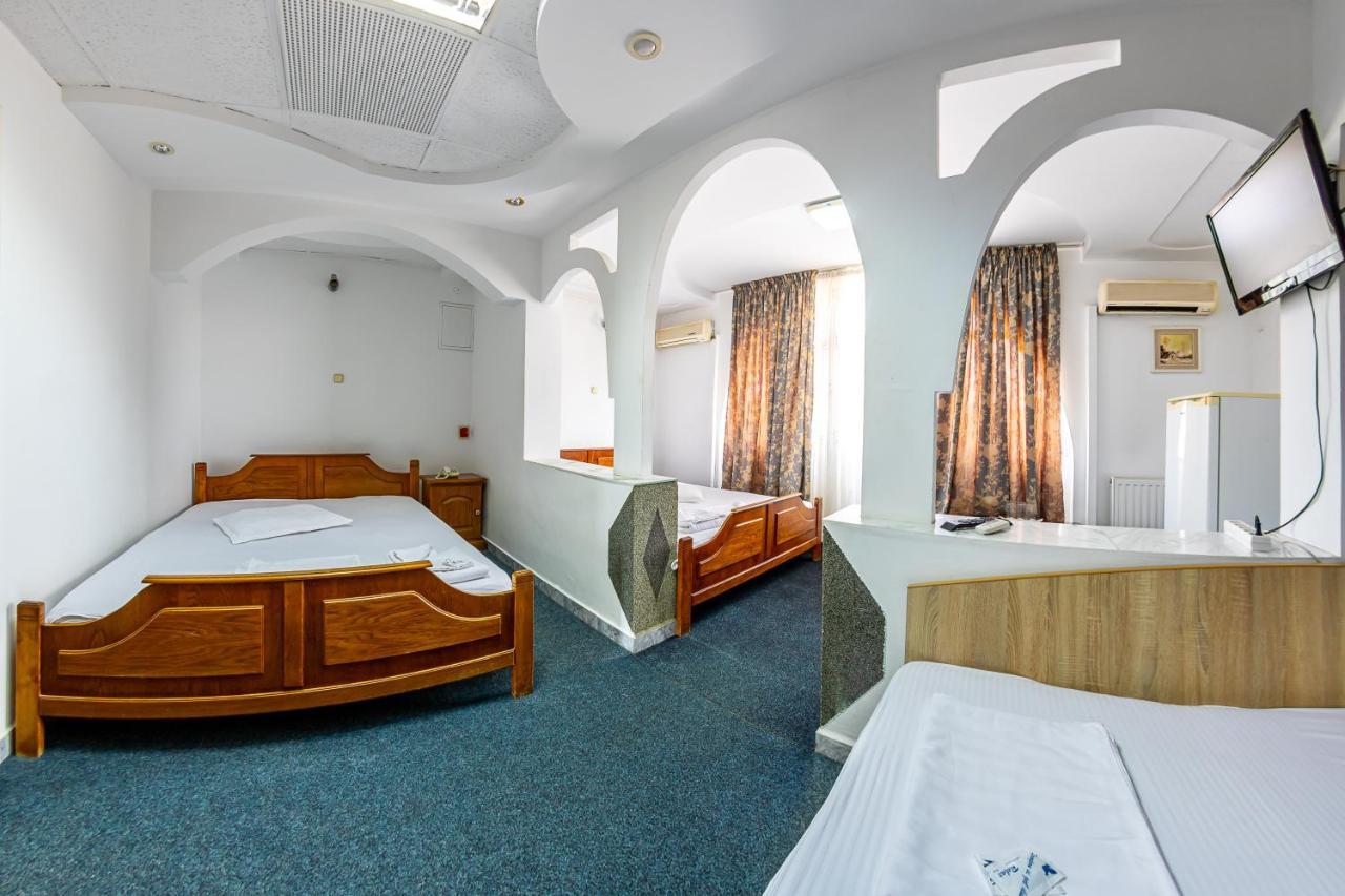 Motel Dasiana Târgu Jiu Eksteriør billede