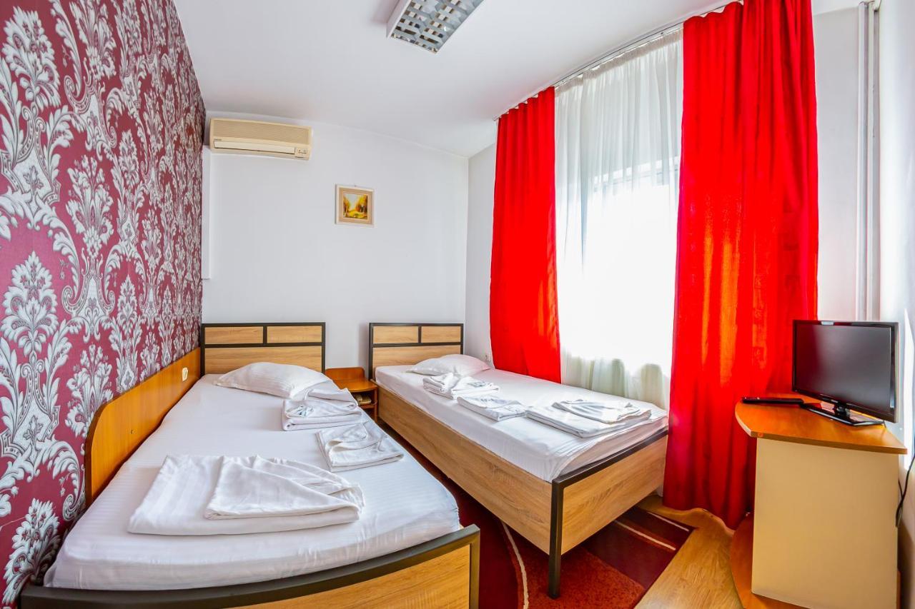 Motel Dasiana Târgu Jiu Eksteriør billede